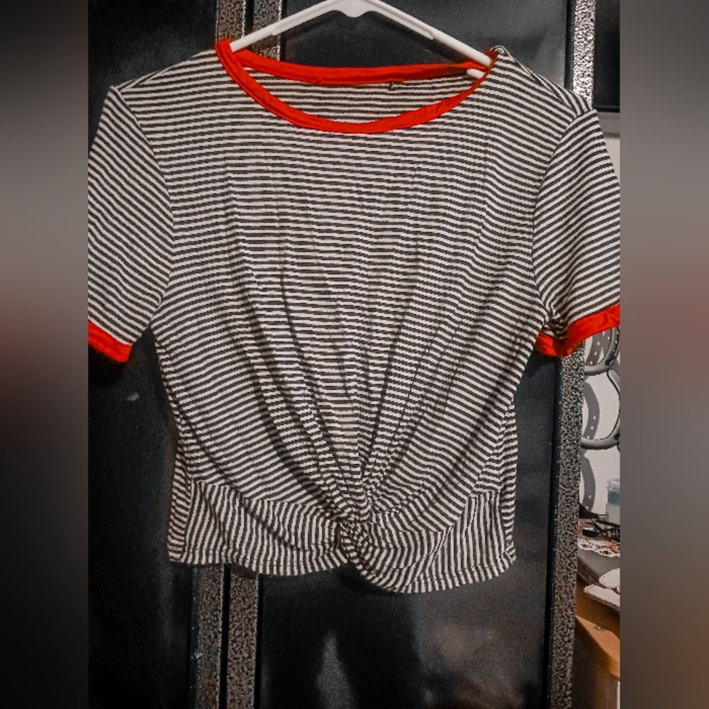 Forever 21 Crop Tee